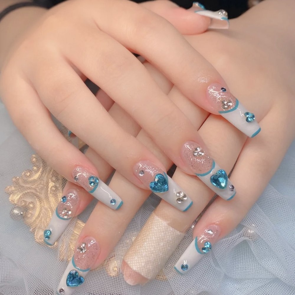 Romantique Nails &Spa
