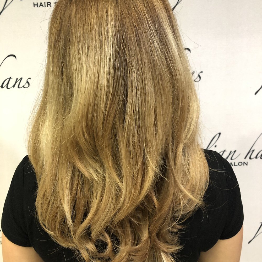 Julian Hans Hair Salon