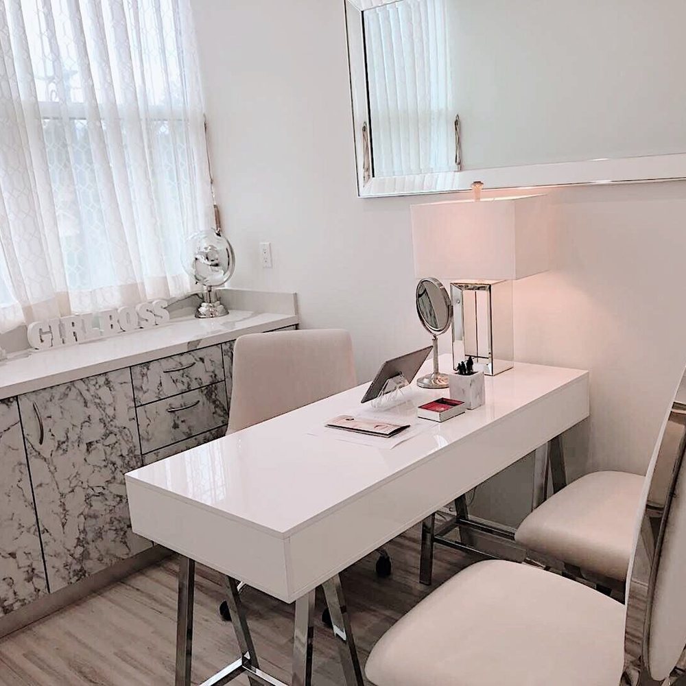 Younger World Medical Beauty Center