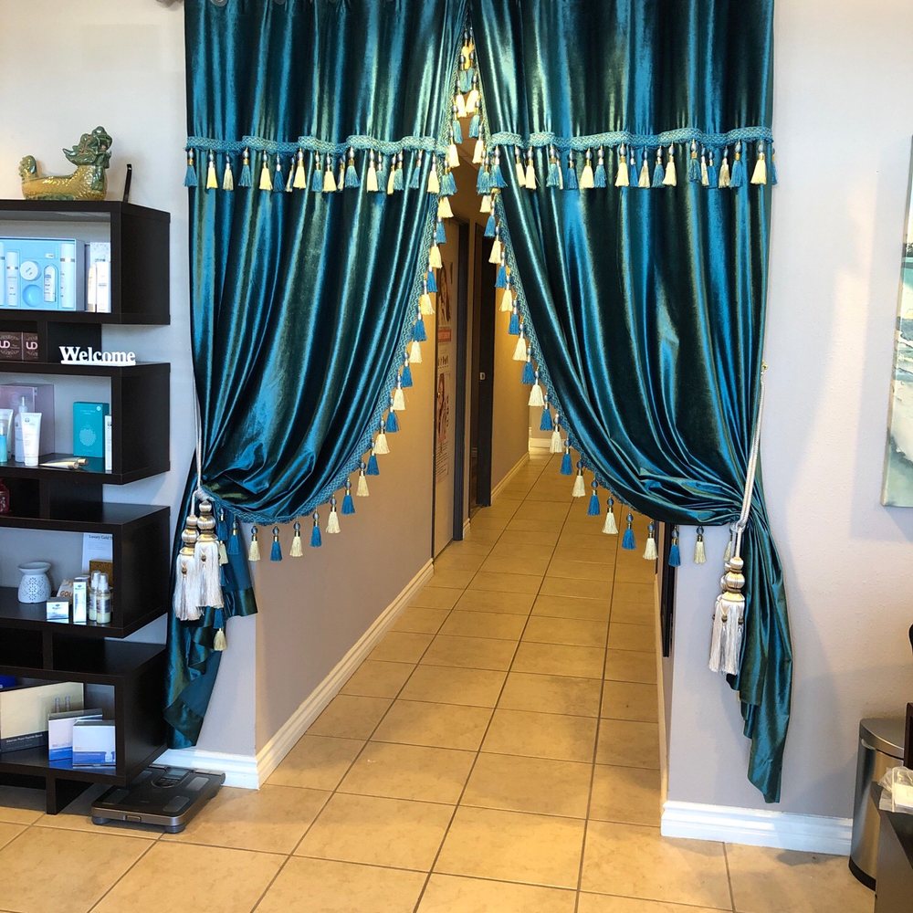 Y & G Beauty Center