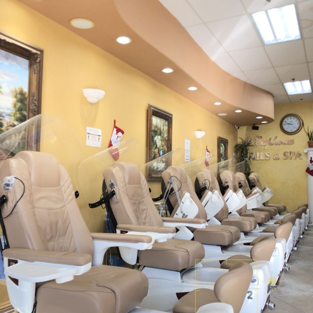 Euphoria Nails & Spa