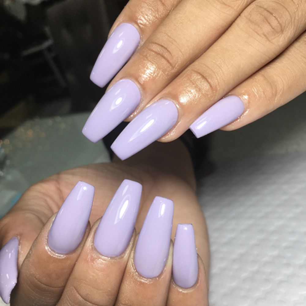 Blow & Glow Nail Bar