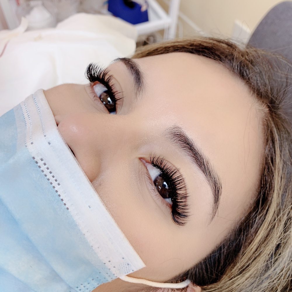 Magic lashes & beauty